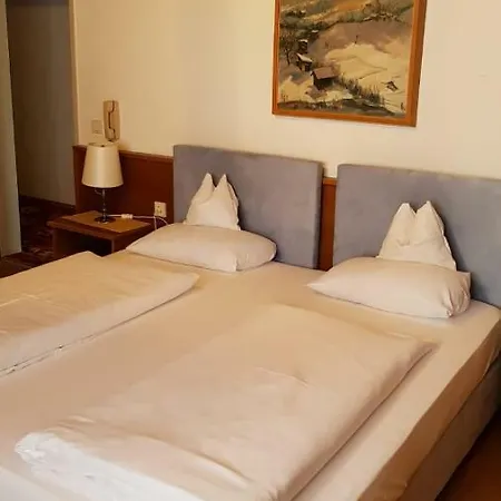 Апартаменти Appartmenthaus Am Moosweg Зефельд-ін-Тіроль